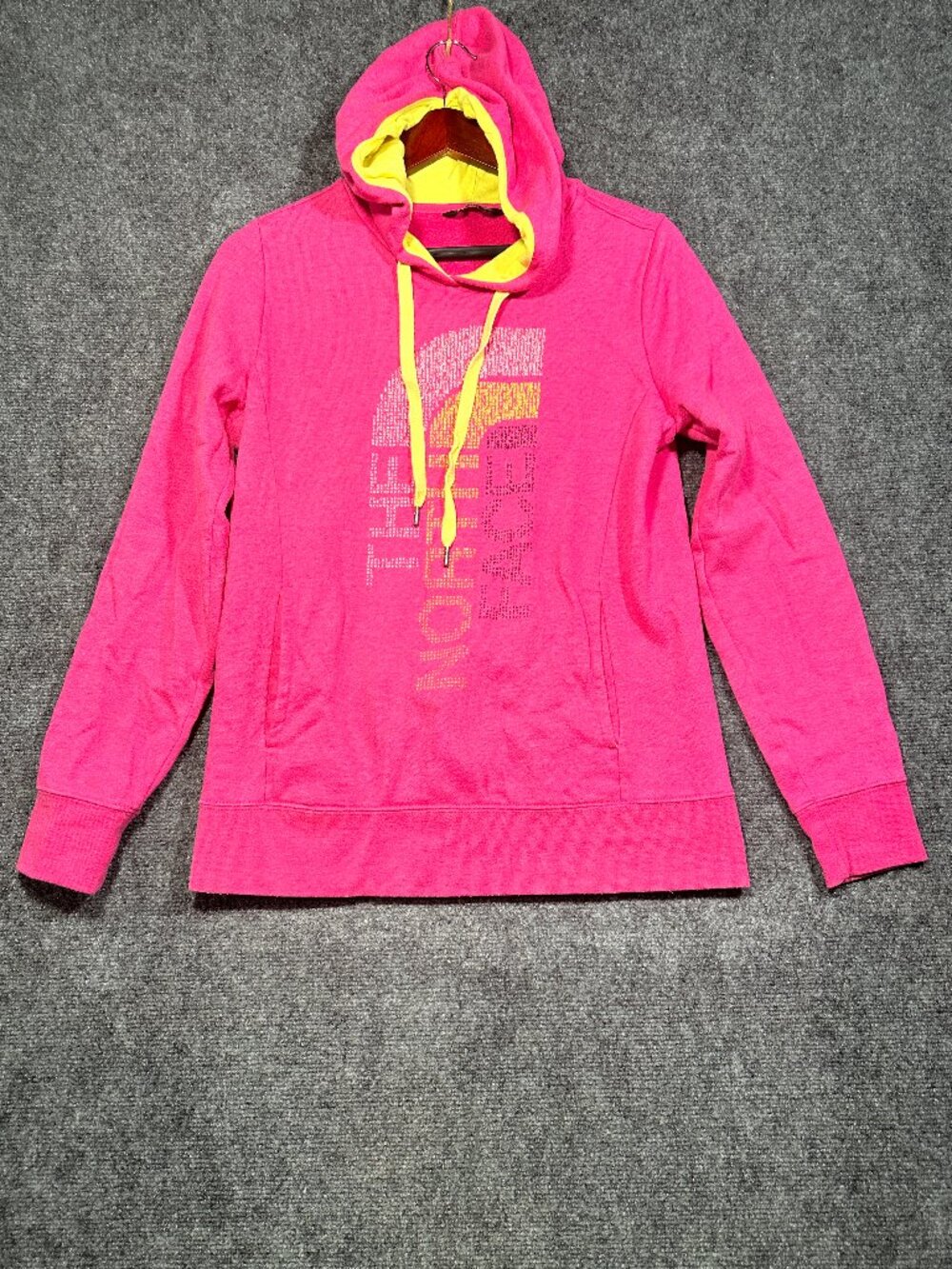 The North Face Hoodie Womens Medium Pink Cotton Blend Long Sleeve Logo Yellow Ti